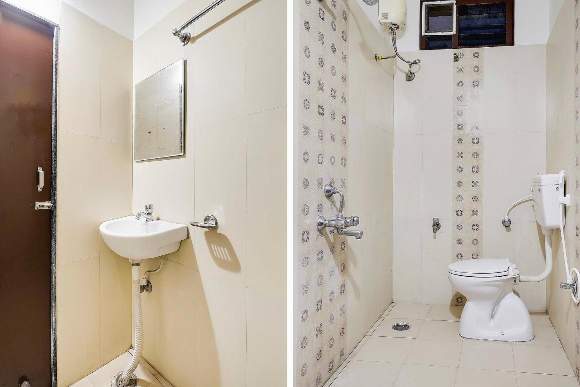 Super Townhouse De Alphabet Hotel Kukatpally Nexus Mall Hyderabad Luaran gambar